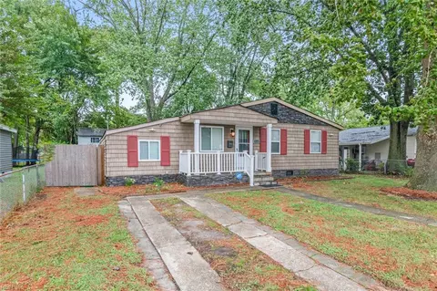 138 Ransone St, Hampton, VA 23669