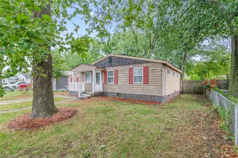Exterior - 138 Ransone St, Hampton, VA 23669 photo 5 of 5