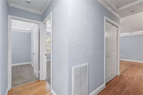 Entry Way - 138 Ransone St, Hampton, VA 23669 photo 3 of 3