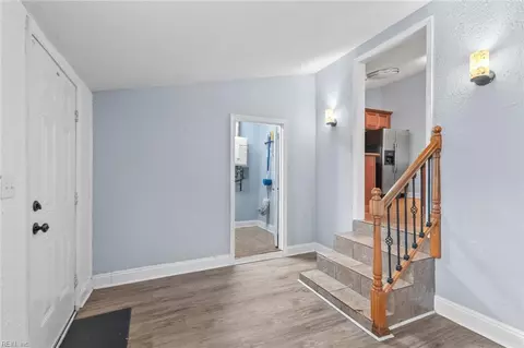 Entry Way - 138 Ransone St, Hampton, VA 23669 photo 1 of 3