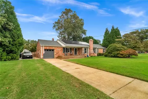4724 Bradston Rd, Virginia Beach, VA 23455