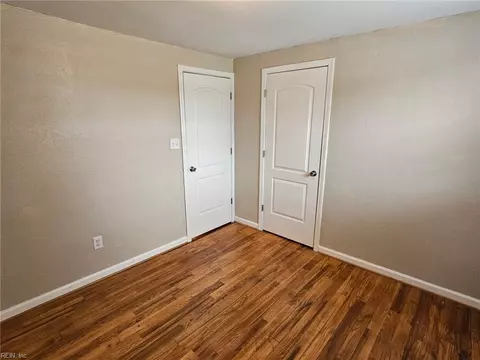 Bedroom - 2002 Neville Cir, Hampton, VA 23663 photo 3 of 4