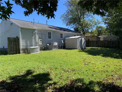 3029 Dayton Ct, Norfolk, VA 23513 photo 7