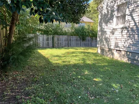 3029 Dayton Ct, Norfolk, VA 23513 photo 14