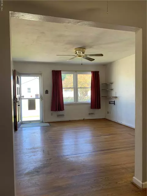 3029 Dayton Ct, Norfolk, VA 23513 photo 19