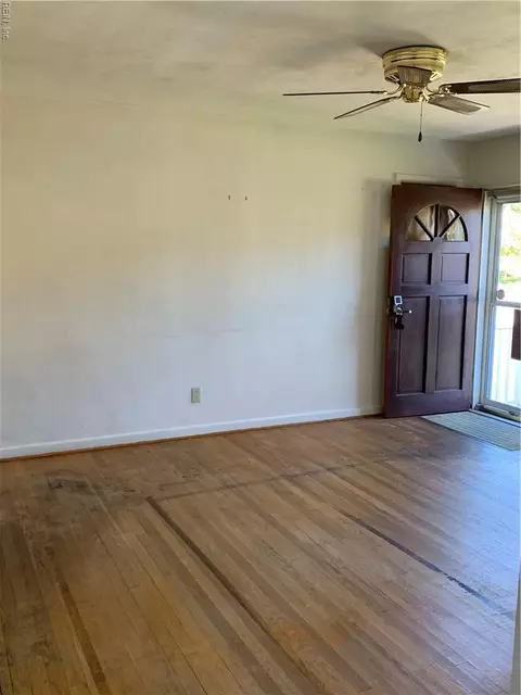 3029 Dayton Ct, Norfolk, VA 23513 photo 18