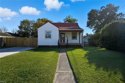 1037 Philpotts Rd, Norfolk, VA 23513