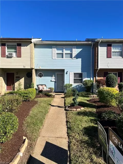 716 Biltmore Dr, Virginia Beach, VA 23454