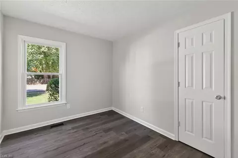 Bedroom - 46 Manilla Ln, Hampton, VA 23669 photo 1 of 3
