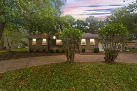 3425 Cedar Ln, Portsmouth, VA 23703