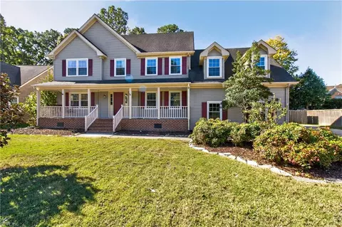 810 Keeling Dr, Chesapeake, VA 23322