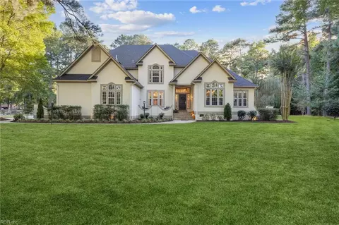745 Forest Mills Rd, Chesapeake, VA 23322