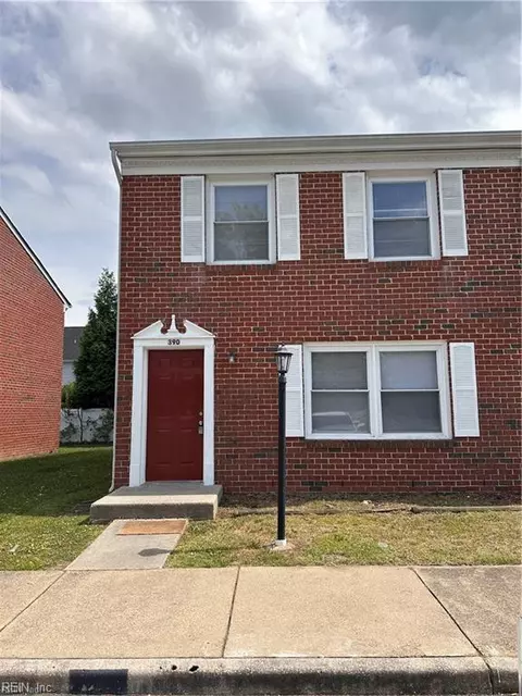 390 Susan Constant Dr, Newport News, VA 23608