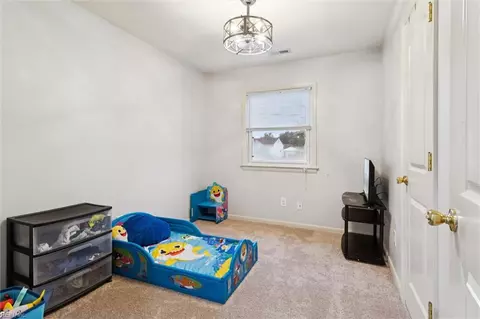8520 Orcutt Ave, Hampton, VA 23605 photo 17