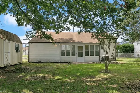8520 Orcutt Ave, Hampton, VA 23605 photo 20