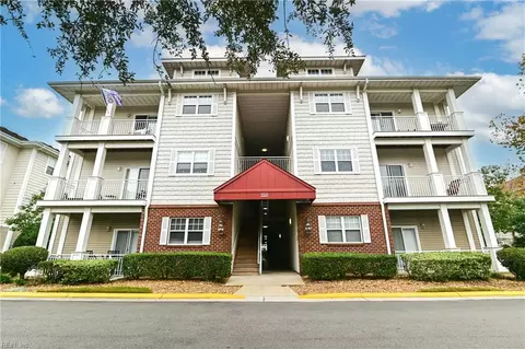5321 Warminster Dr #302, Virginia Beach, VA 23462