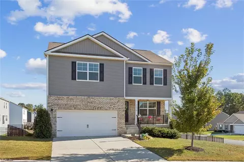 7370 Fougere Pl, New Kent, VA 23124