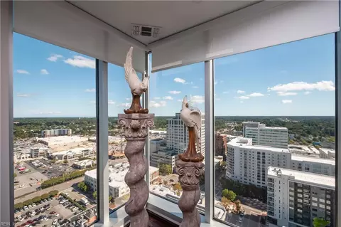 4545 Commerce St #2706, Virginia Beach, VA 23462