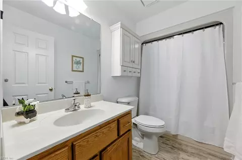 Bath - 8788 Adams Dr, Suffolk, VA 23433 photo 2 of 4