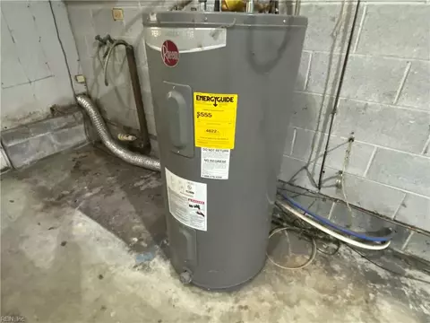 Other - 213 Albany Dr, Hampton, VA 23666 photo 3 of 5