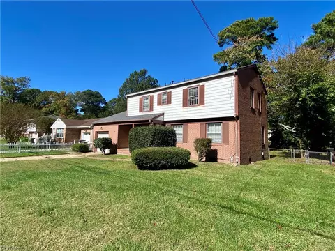 Exterior - 213 Albany Dr, Hampton, VA 23666 photo 3 of 7
