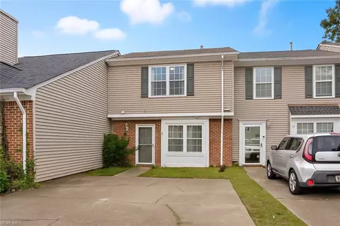 Exterior - 11 Overbrooke Pl, Hampton, VA 23669 photo 3 of 3