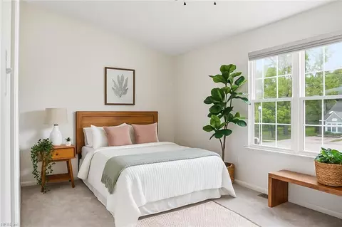Bedroom - 11 Overbrooke Pl, Hampton, VA 23669 photo 4 of 4