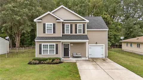 1337 King Arthur Dr, Chesapeake, VA 23323