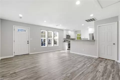 1032 Anderson St, Norfolk, VA 23504