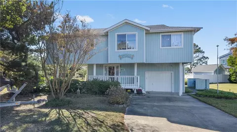 309 Whiting Ln, Virginia Beach, VA 23456