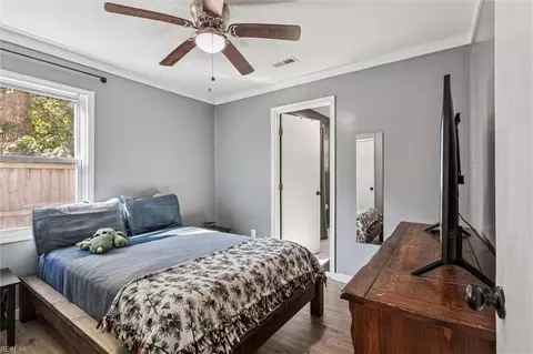 Bedroom - 405 Pine Grove Ave, Hampton, VA 23669 photo 1 of 4