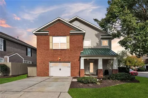 401 Blue Beech Way, Chesapeake, VA 23320