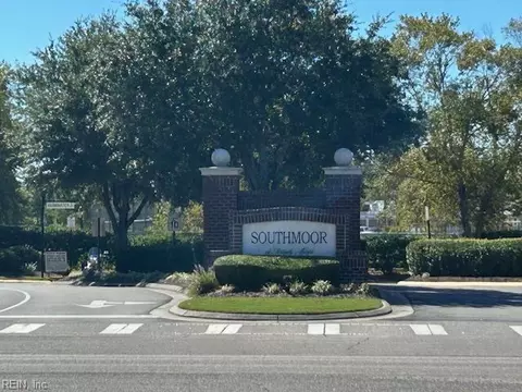 932 Southmoor Dr #203, Virginia Beach, VA 23455