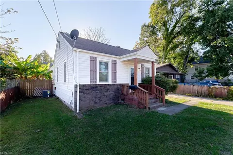 1113 Modoc Ave, Norfolk, VA 23503 photo 2