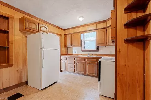 1113 Modoc Ave, Norfolk, VA 23503 photo 9