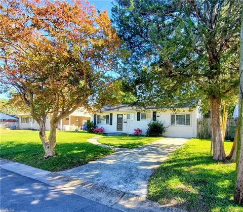 5349 Silvey Dr, Norfolk, VA 23502
