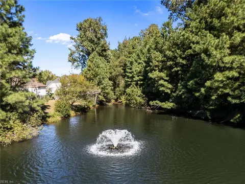 View/Area - 1322 Simon Dr, Chesapeake, VA 23320 photo 3 of 5