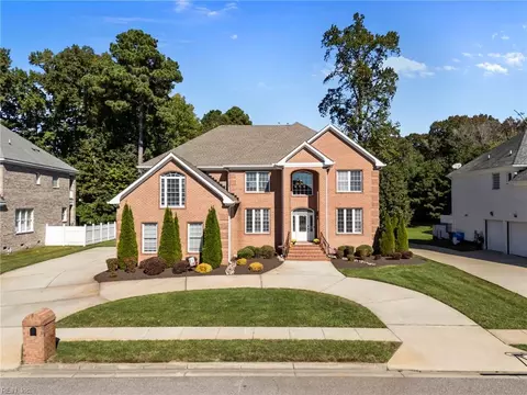 Exterior - 1322 Simon Dr, Chesapeake, VA 23320 photo 1 of 6