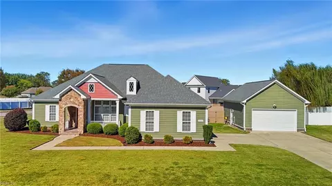 4010 Evan Cir, Suffolk, VA 23435