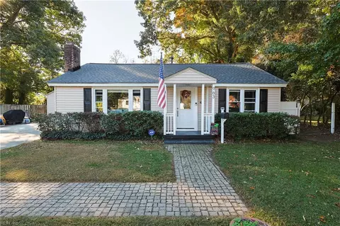 963 Lena St, Norfolk, VA 23518