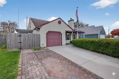 1093 Casanova Dr, Virginia Beach, VA 23454