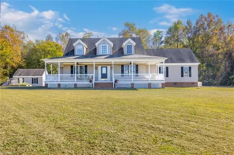 5332 Mineral Spring Rd, Suffolk, VA 23438