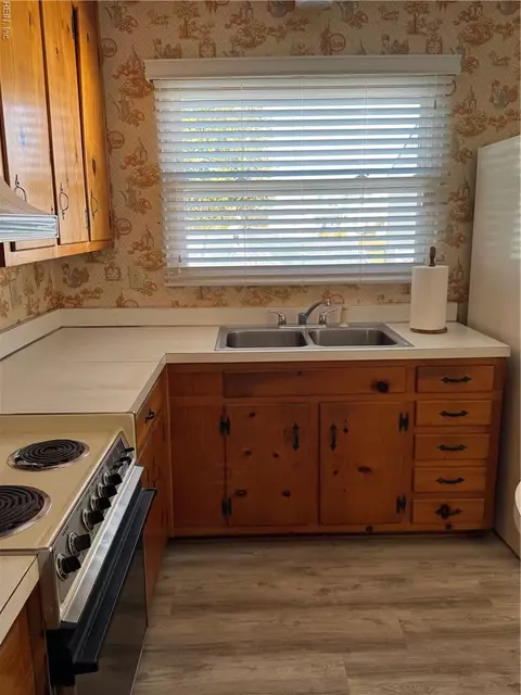 Kitchen - 467 Gretna Ct, Hampton, VA 23669 photo 2 of 3