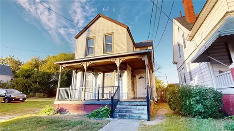 224 W 26th St, Norfolk, VA 23517