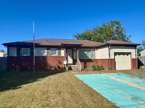 1549 Sagewood Dr, Virginia Beach, VA 23455
