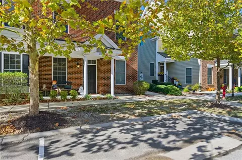 111 Ellery St, Yorktown, VA 23692