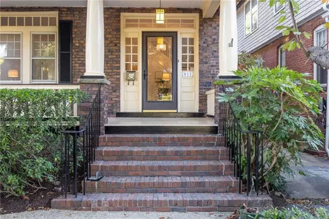 Exterior - 611 Baldwin Ave, Norfolk, VA 23517 photo 4 of 10