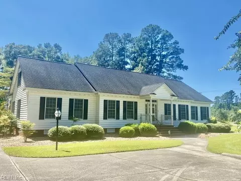 33333 Pinecrest Dr, Boykins, VA 23827