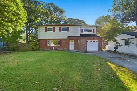 512 Kirkwood Ln, Virginia Beach, VA 23452