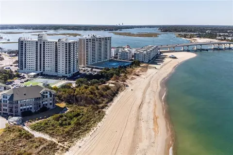 3288 Page Ave #214, Virginia Beach, VA 23451